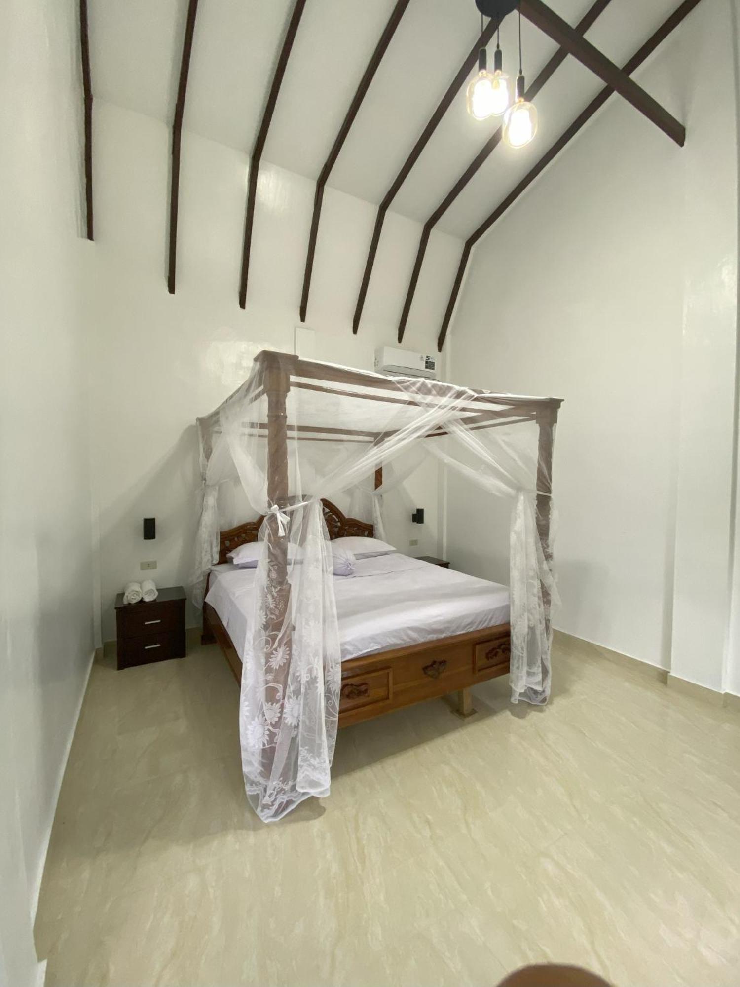 Jungleriverhouse & Jungleriverresort Bukit Lawang Bagian luar foto